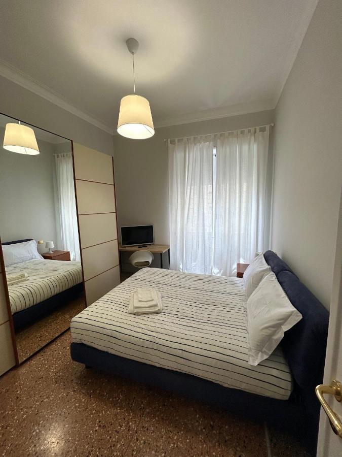 Piazza Vescovio Apartment ローマ エクステリア 写真